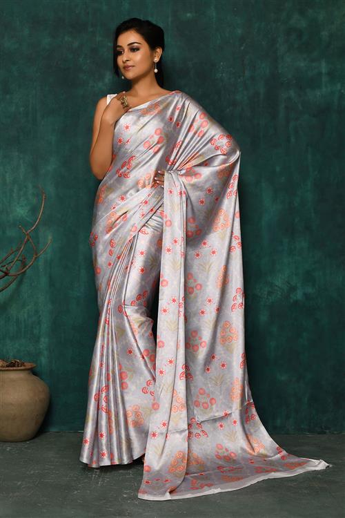 https://media.vinhemfashion.com/Images/Satinsagavol2SS038WK1PES87LA/image/